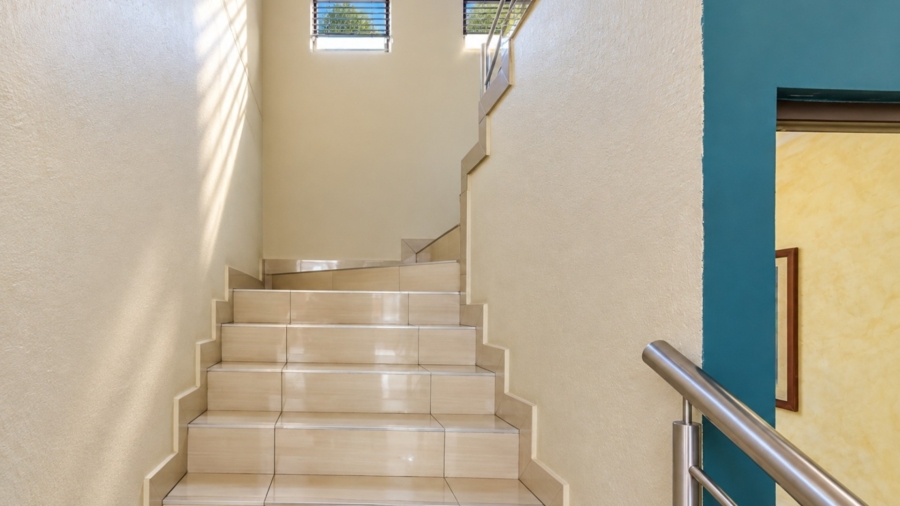 5 Bedroom Property for Sale in Xanadu Nature Estate North West